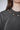 T-shirt boxy fit con accessori in ottone